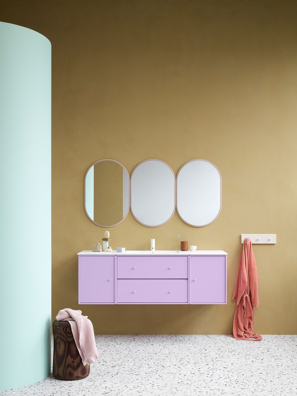 Inspiration for the bathroom | Montana Furniture