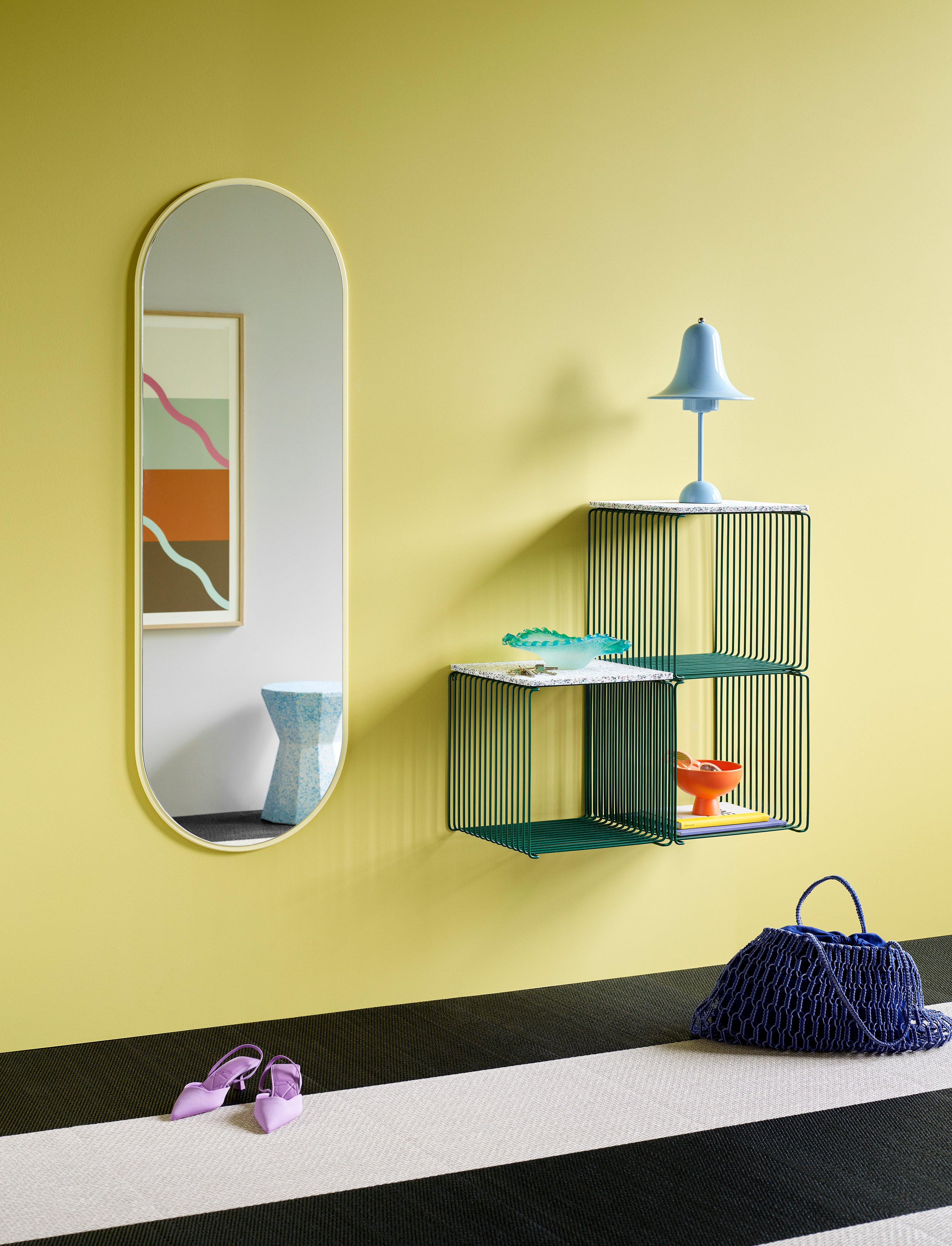 Mirror Figure Full figure oval mirror | Montana Furniture