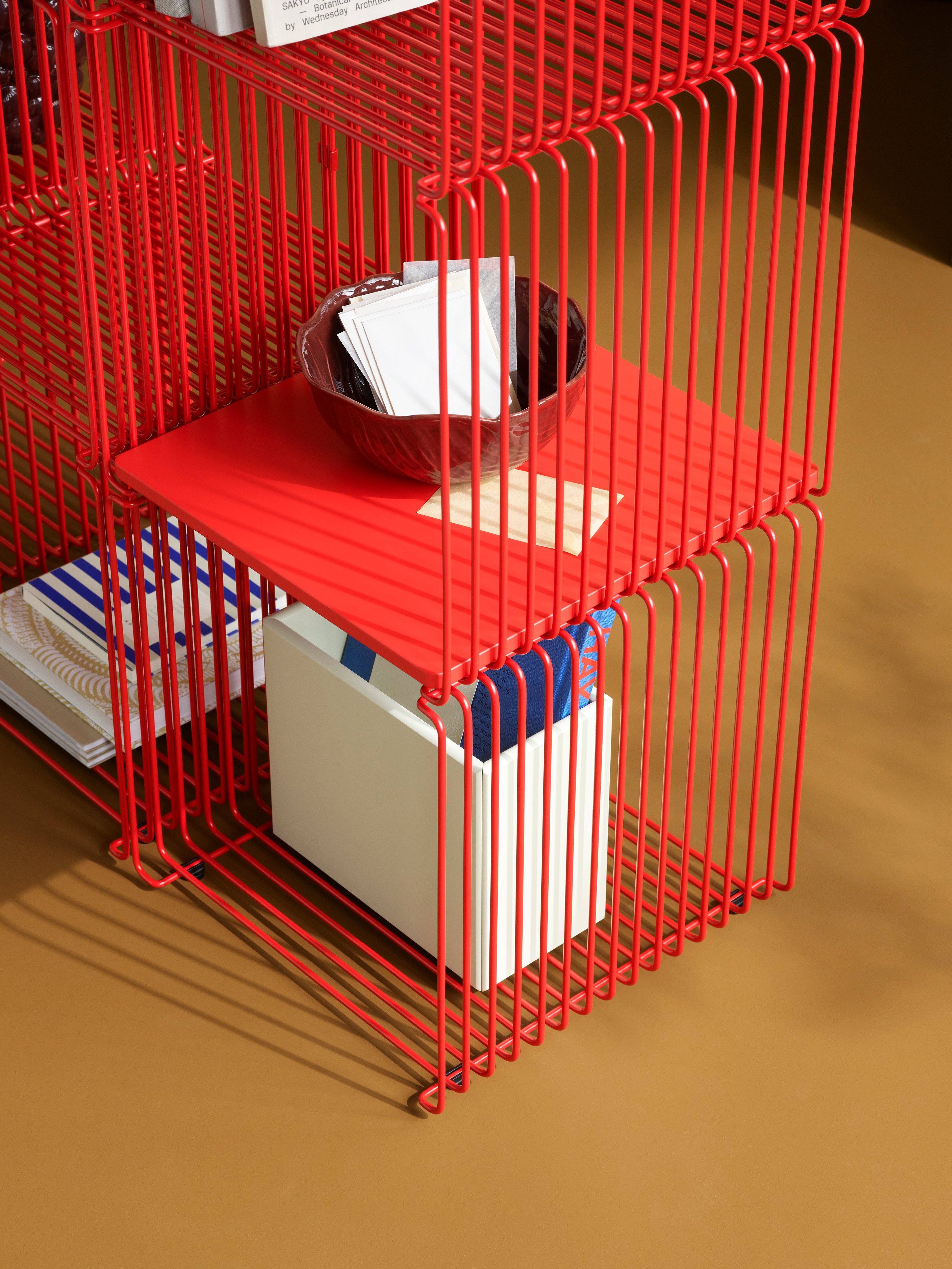 パントンワイヤーシェルフ　Montana PANTON wire Panton Wire products | Montana Furniture